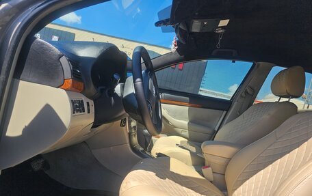 Toyota Avensis III рестайлинг, 2006 год, 950 000 рублей, 10 фотография