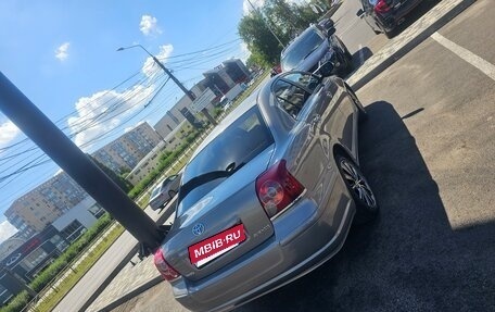 Toyota Avensis III рестайлинг, 2006 год, 950 000 рублей, 12 фотография