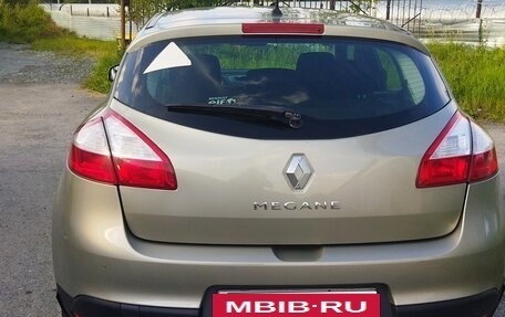 Renault Megane III, 2013 год, 830 000 рублей, 3 фотография