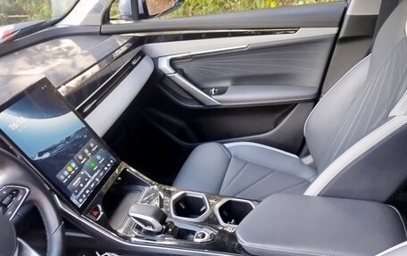 Geely Atlas, 2023 год, 2 450 000 рублей, 25 фотография