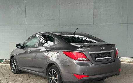 Hyundai Solaris II рестайлинг, 2014 год, 815 000 рублей, 5 фотография