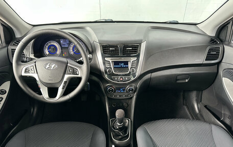 Hyundai Solaris II рестайлинг, 2014 год, 815 000 рублей, 14 фотография