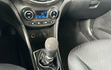 Hyundai Solaris II рестайлинг, 2014 год, 815 000 рублей, 16 фотография
