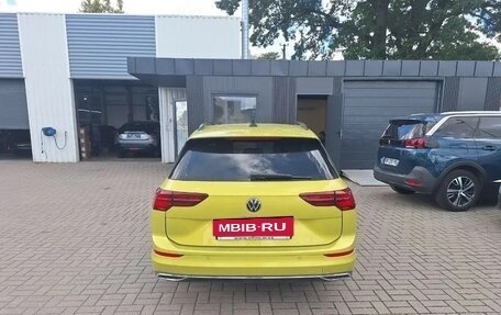 Volkswagen Golf VIII, 2023 год, 2 132 000 рублей, 6 фотография