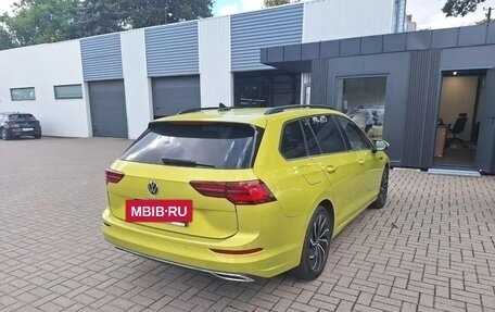 Volkswagen Golf VIII, 2023 год, 2 132 000 рублей, 4 фотография