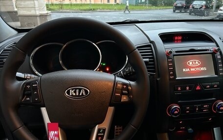 KIA Sorento II рестайлинг, 2011 год, 1 030 000 рублей, 17 фотография