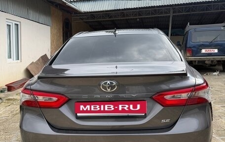Toyota Camry, 2019 год, 2 450 000 рублей, 4 фотография