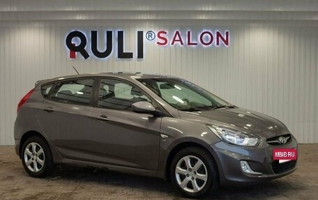 Hyundai Solaris II рестайлинг, 2012 год, 940 000 рублей, 3 фотография
