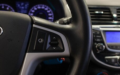 Hyundai Solaris II рестайлинг, 2012 год, 940 000 рублей, 25 фотография