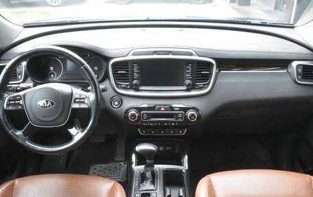 KIA Sorento III Prime рестайлинг, 2018 год, 2 150 000 рублей, 11 фотография
