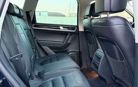 Volkswagen Touareg III, 2017 год, 3 450 000 рублей, 3 фотография