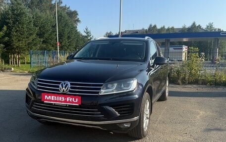Volkswagen Touareg III, 2017 год, 3 450 000 рублей, 8 фотография
