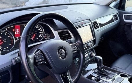 Volkswagen Touareg III, 2017 год, 3 450 000 рублей, 27 фотография