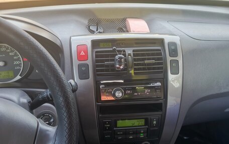 Hyundai Tucson III, 2004 год, 500 000 рублей, 7 фотография