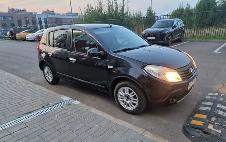 Renault Sandero I, 2011 год, 390 000 рублей, 2 фотография