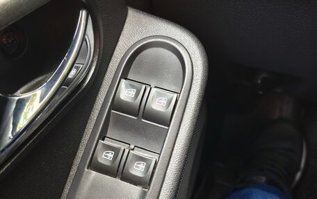 Renault Duster I рестайлинг, 2019 год, 1 750 000 рублей, 11 фотография
