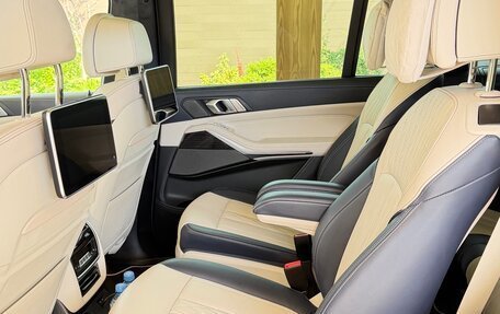 BMW X7, 2022 год, 9 800 000 рублей, 6 фотография