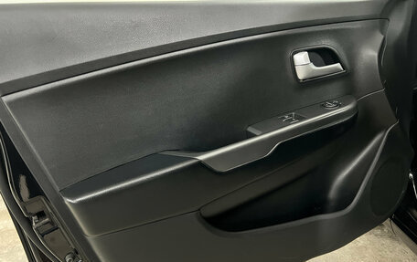 KIA Rio III рестайлинг, 2017 год, 941 000 рублей, 23 фотография