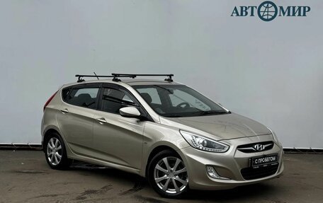 Hyundai Solaris II рестайлинг, 2013 год, 998 000 рублей, 3 фотография
