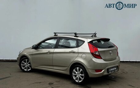 Hyundai Solaris II рестайлинг, 2013 год, 998 000 рублей, 7 фотография