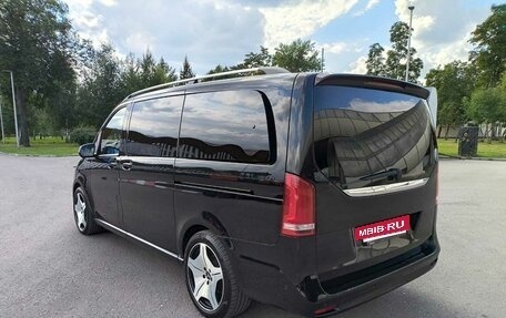 Mercedes-Benz V-Класс, 2022 год, 8 400 000 рублей, 4 фотография