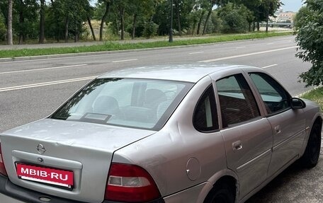 Opel Vectra B рестайлинг, 1997 год, 205 000 рублей, 3 фотография