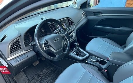 Hyundai Elantra VI рестайлинг, 2018 год, 1 400 000 рублей, 6 фотография