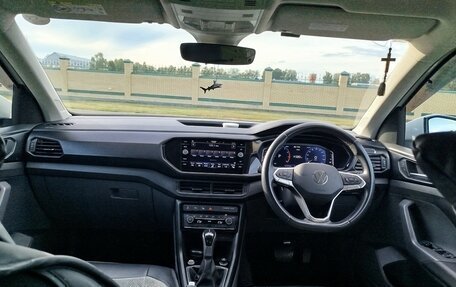 Volkswagen T-Cross I, 2021 год, 1 750 000 рублей, 14 фотография