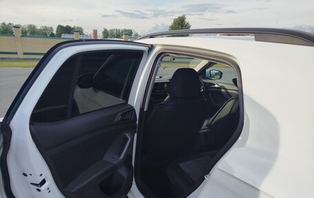 Volkswagen T-Cross I, 2021 год, 1 750 000 рублей, 17 фотография