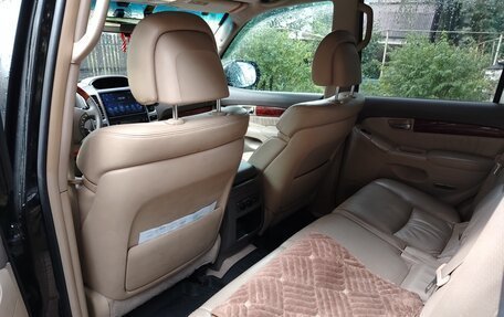 Toyota Land Cruiser Prado 120 рестайлинг, 2007 год, 2 100 000 рублей, 11 фотография