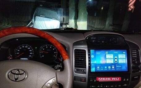 Toyota Land Cruiser Prado 120 рестайлинг, 2007 год, 2 100 000 рублей, 6 фотография