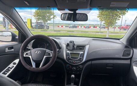 Hyundai Solaris II рестайлинг, 2013 год, 730 000 рублей, 5 фотография