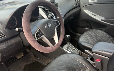 Hyundai Solaris II рестайлинг, 2013 год, 730 000 рублей, 10 фотография