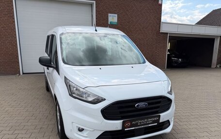 Ford Transit Connect, 2022 год, 2 100 000 рублей, 6 фотография