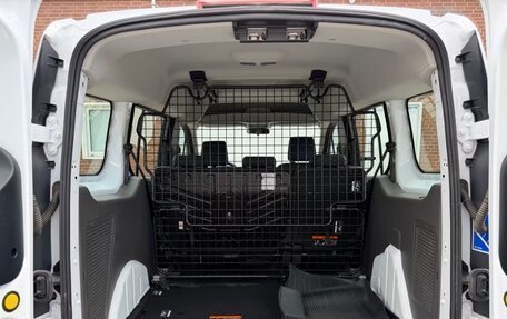 Ford Transit Connect, 2022 год, 2 100 000 рублей, 16 фотография