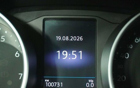 Volkswagen Tiguan II, 2018 год, 2 795 000 рублей, 17 фотография