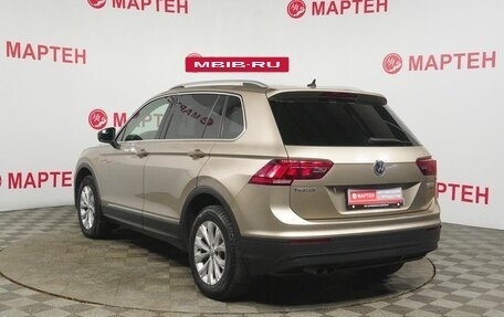Volkswagen Tiguan II, 2018 год, 2 795 000 рублей, 7 фотография