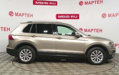 Volkswagen Tiguan II, 2018 год, 2 795 000 рублей, 4 фотография
