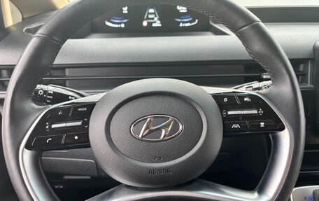 Hyundai Staria, 2023 год, 5 500 000 рублей, 16 фотография