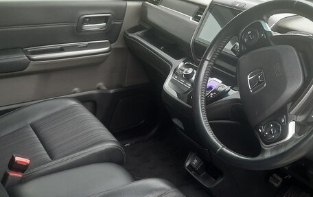 Honda Freed II, 2017 год, 1 200 000 рублей, 10 фотография