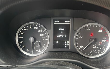 Mercedes-Benz V-Класс, 2015 год, 2 990 000 рублей, 14 фотография