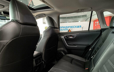 Toyota RAV4, 2020 год, 3 750 000 рублей, 16 фотография