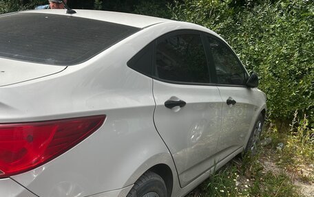 Hyundai Solaris II рестайлинг, 2014 год, 500 000 рублей, 5 фотография