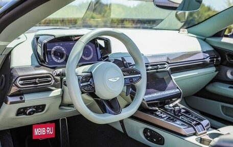 Aston Martin Vanquish, 2026 год, 71 999 976 рублей, 6 фотография