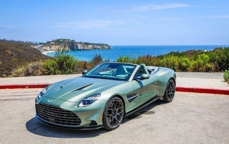 Aston Martin Vanquish, 2026 год, 71 999 976 рублей, 19 фотография