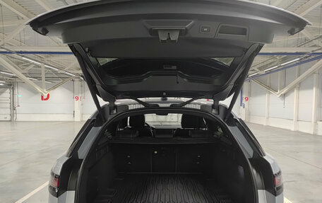Land Rover Range Rover Velar I, 2021 год, 4 650 000 рублей, 10 фотография