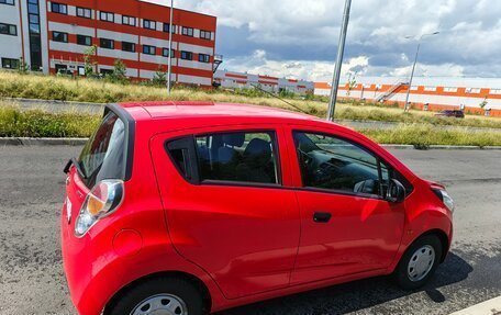 Chevrolet Spark III, 2010 год, 639 000 рублей, 2 фотография