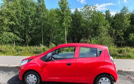 Chevrolet Spark III, 2010 год, 639 000 рублей, 3 фотография