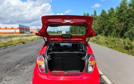 Chevrolet Spark III, 2010 год, 639 000 рублей, 4 фотография