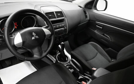 Mitsubishi ASX I рестайлинг, 2012 год, 1 045 000 рублей, 8 фотография